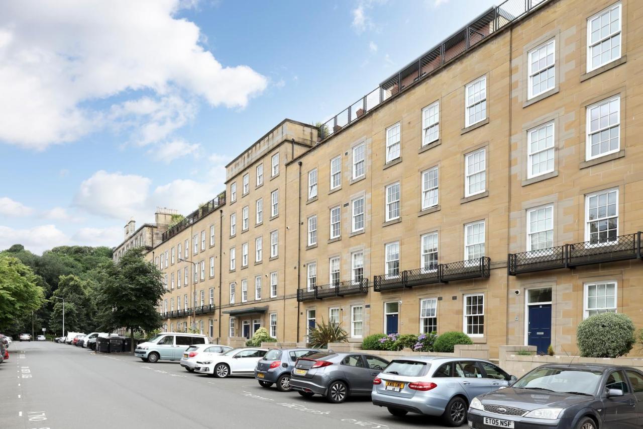 Joivy Spacious 2 Bed,2 Bath Flat, Free Parking And Rooftop Terrace Édimbourg Extérieur photo